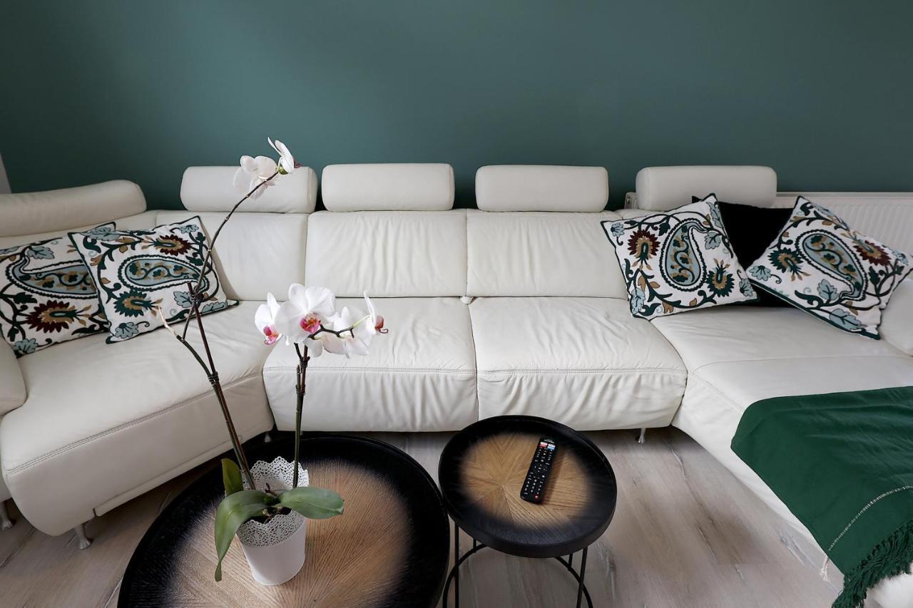 Exklusive Fw Mit 3 Sz Und Grosser Terrasse Gratkorn Bagian luar foto